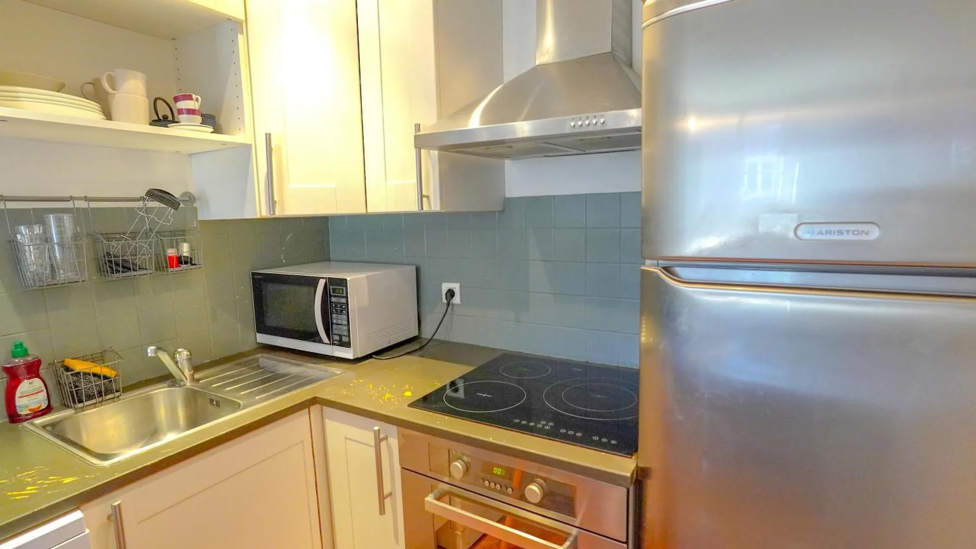 New Sunny Flat Near Montorgeuil Apartment Paris